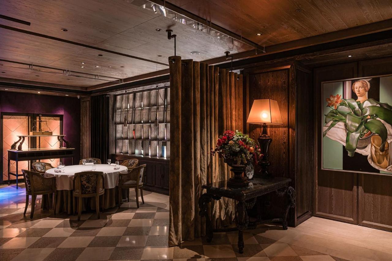 فندق باليه دو شاين تايبيه المظهر الخارجي الصورة Interior of the restaurant