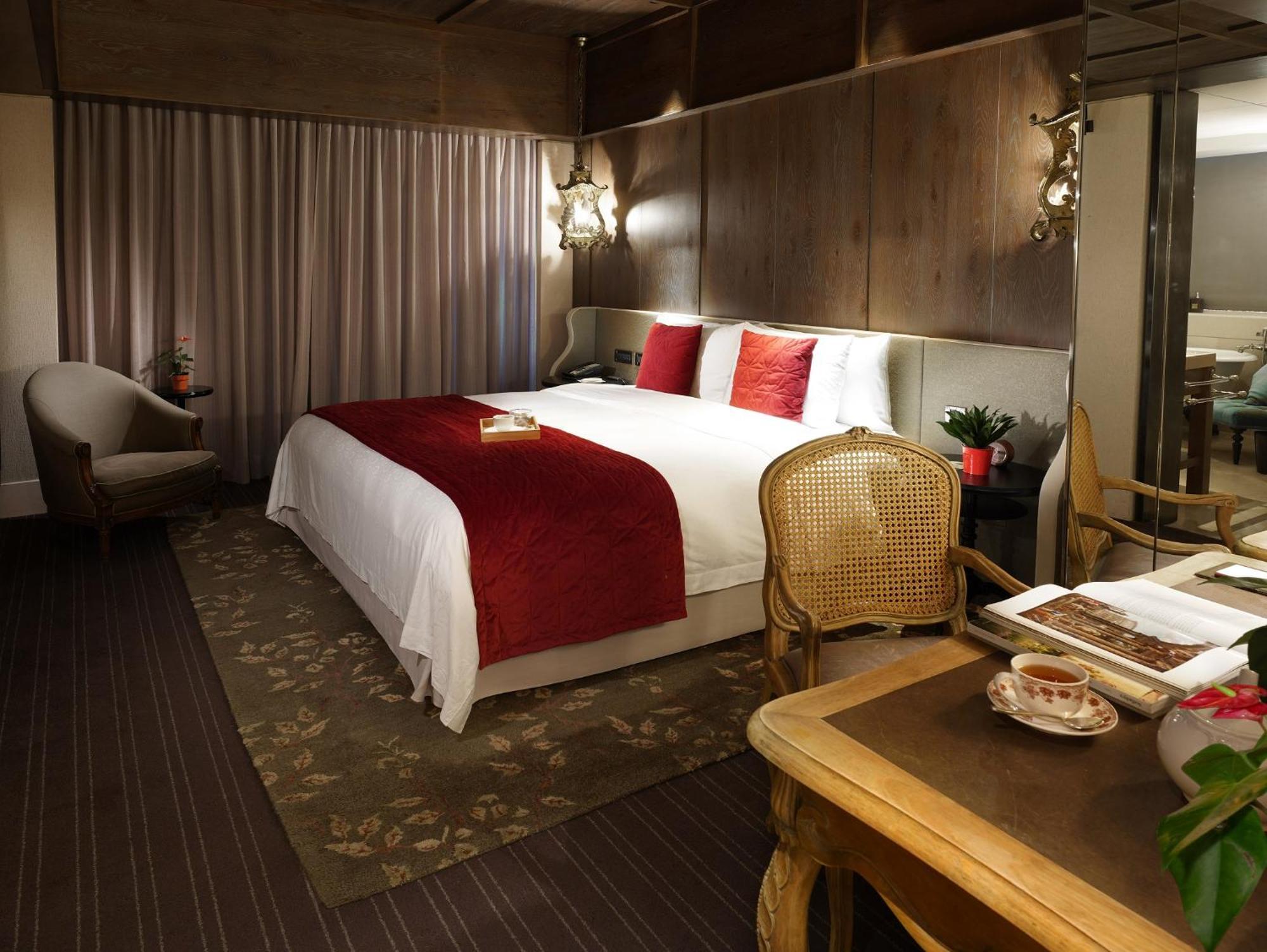 فندق باليه دو شاين تايبيه المظهر الخارجي الصورة A room at the hotel
