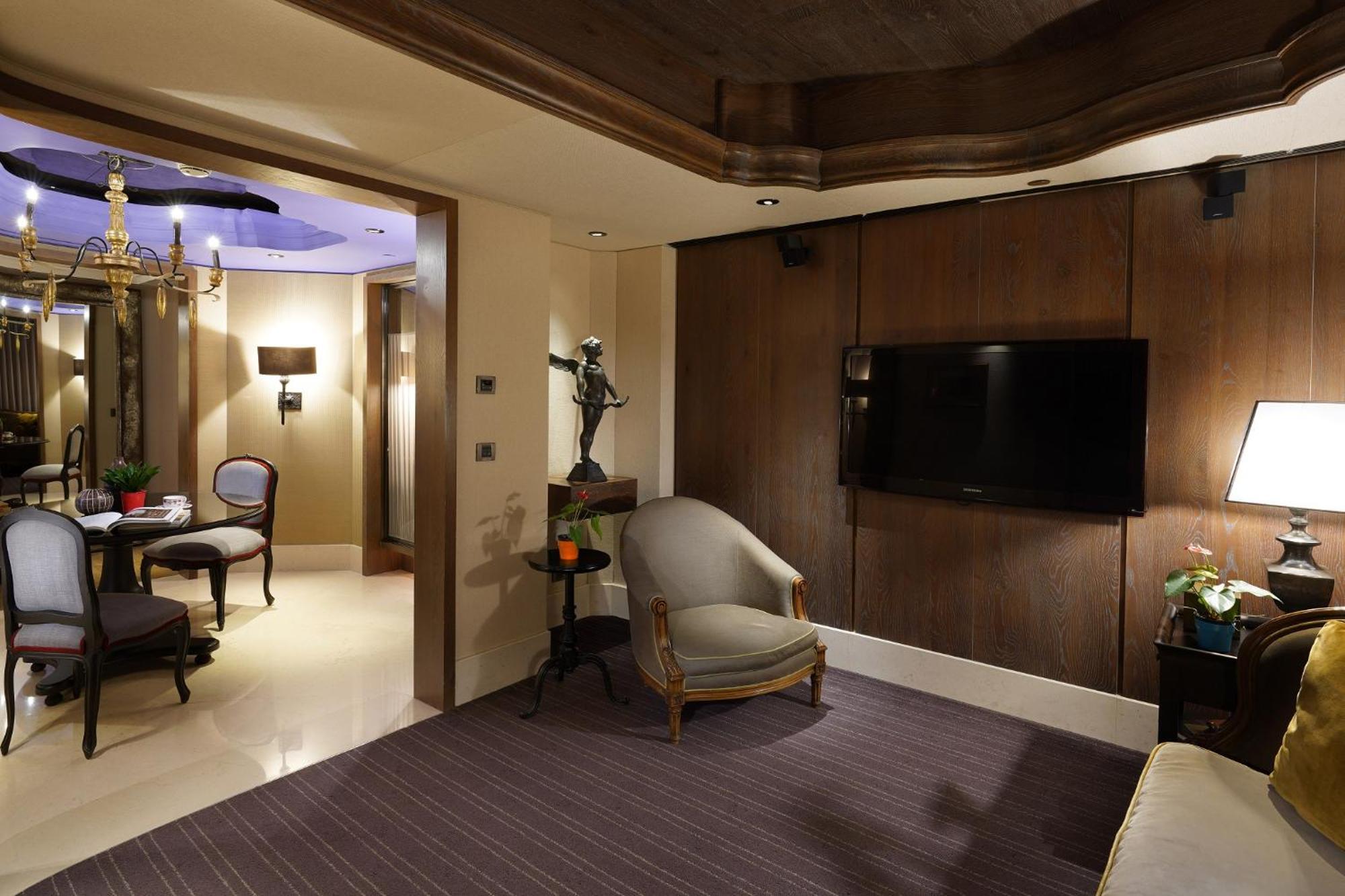 فندق باليه دو شاين تايبيه المظهر الخارجي الصورة A suite at the hotel