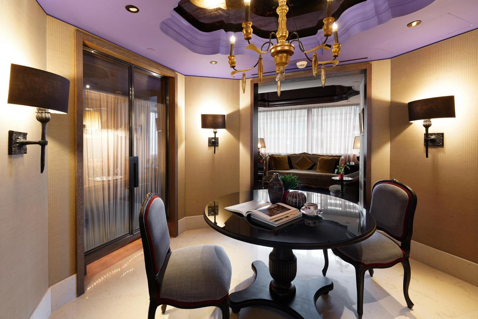 فندق باليه دو شاين تايبيه المظهر الخارجي الصورة A room in the hotel